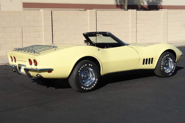 Chevrolet Corvette 1968 image number 28