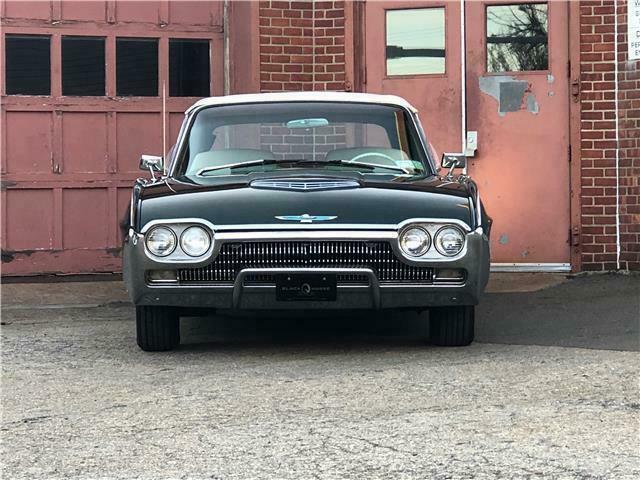 Ford Thunderbird 1963 image number 6