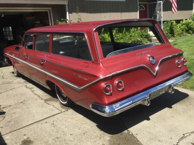 Chevrolet Bel Air/150/210 1961 image number 17