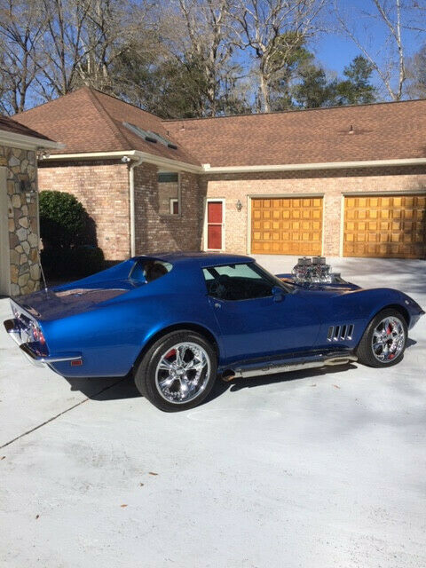 Chevrolet Corvette 1968 image number 20