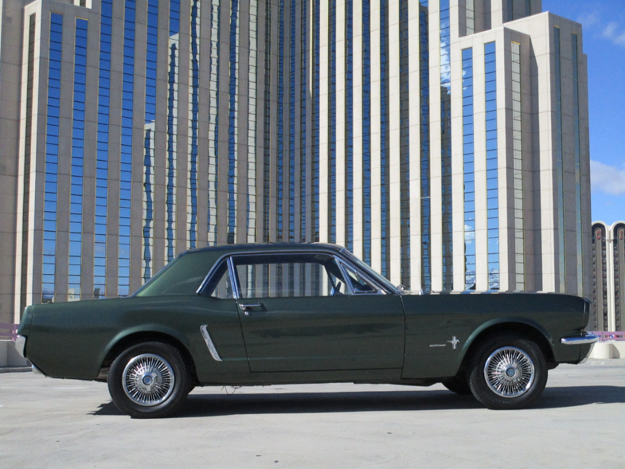 Ford Mustang 1965 image number 8