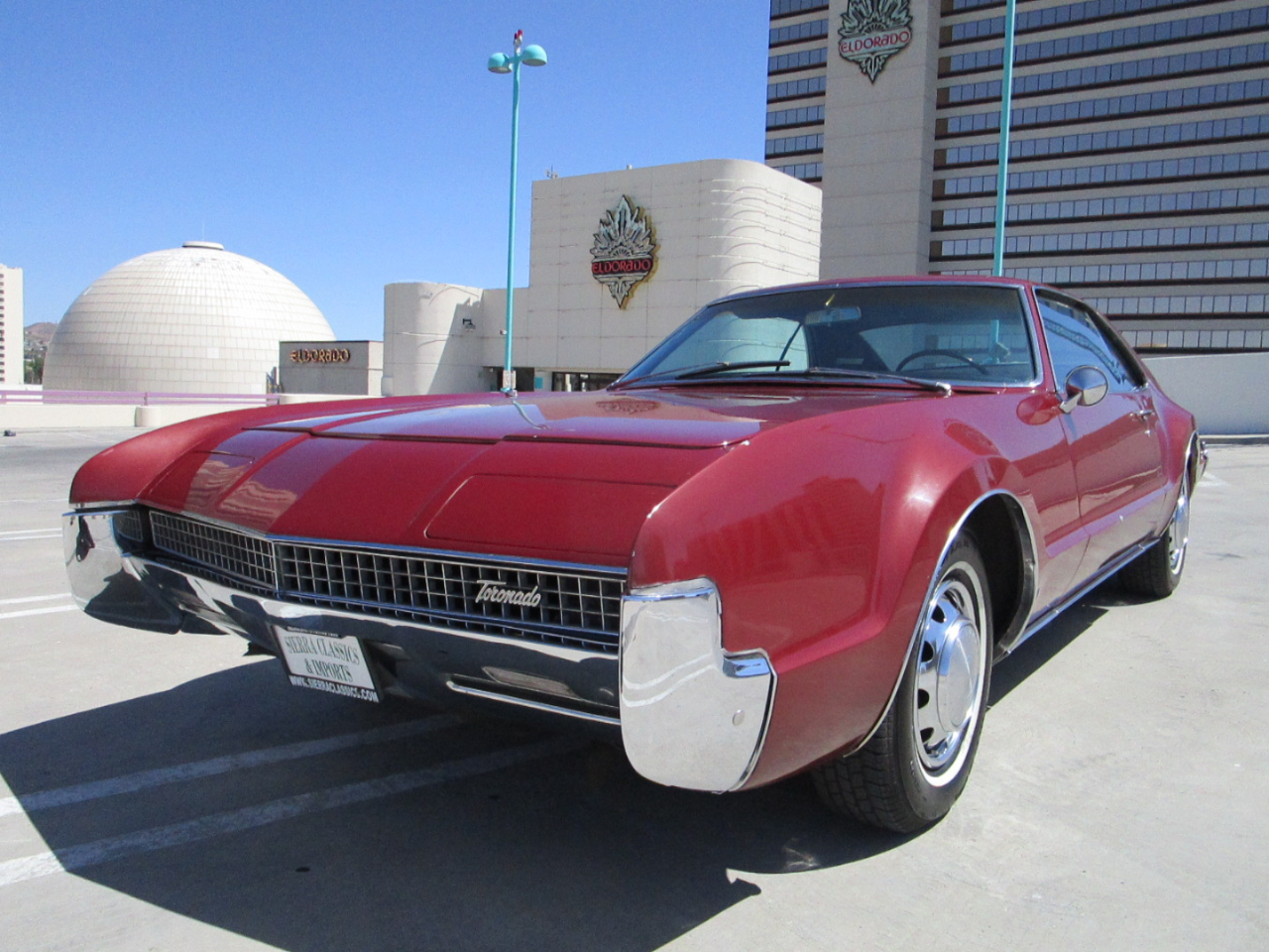 Oldsmobile Toronado 1967 image number 31