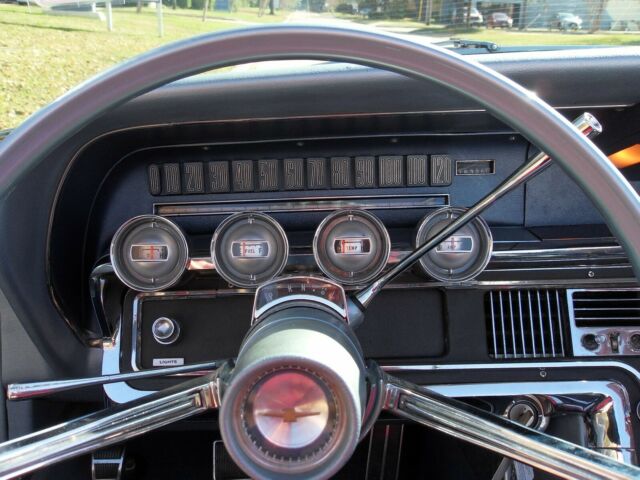 Ford Thunderbird 1965 image number 13