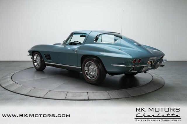 Chevrolet Corvette 1967 image number 33