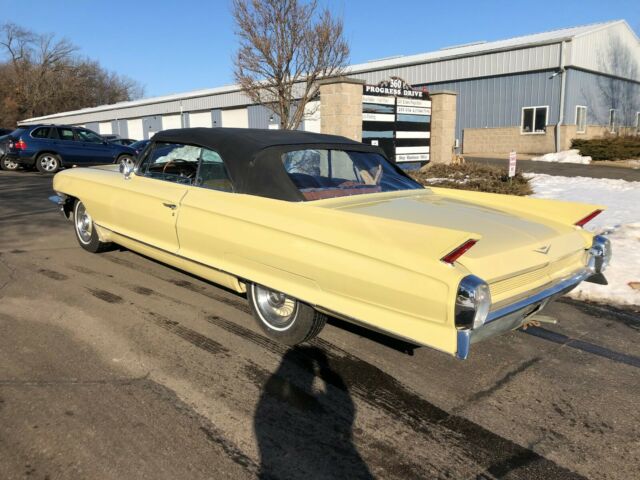 Cadillac DeVille 1962 image number 21