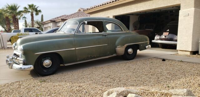 Chevrolet DeLuxe 1952 image number 3