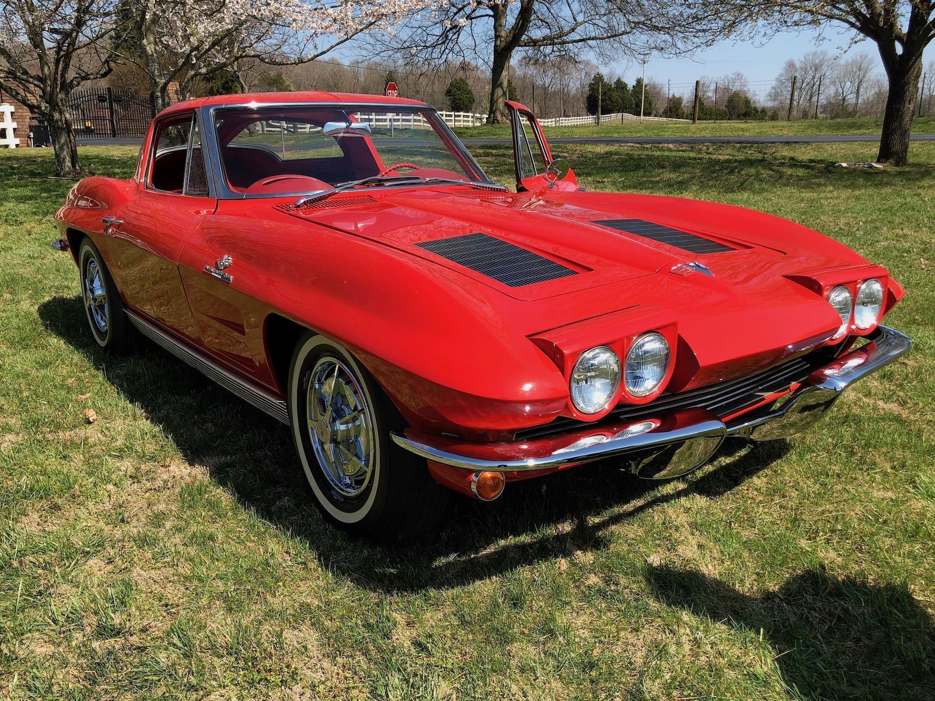 Chevrolet Corvette 1963 image number 47