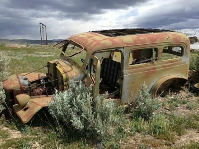 Dodge Power Wagon 1941 image number 0