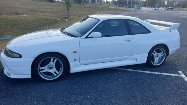 Nissan Skyline 1975 image number 5