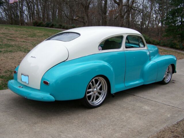 Chevrolet FLEETLINE 1948 image number 26