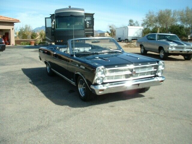 Ford Fairlane 1966 image number 0