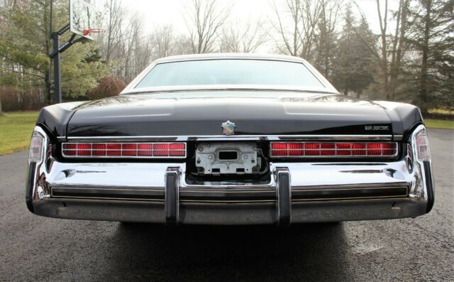 Buick Electra 1976 image number 33