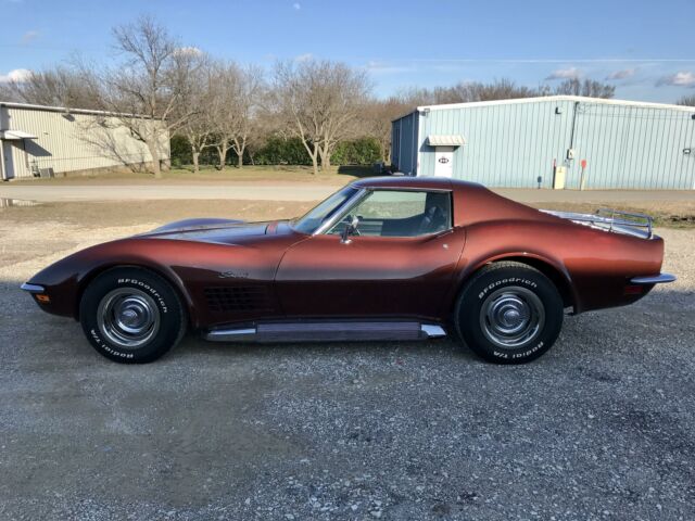 Chevrolet Corvette 1972 image number 1