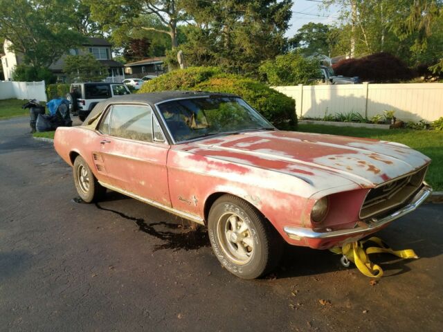 Ford Mustang 1967 image number 0