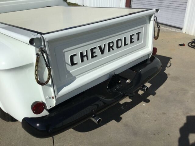 Chevrolet C-10 1965 image number 28