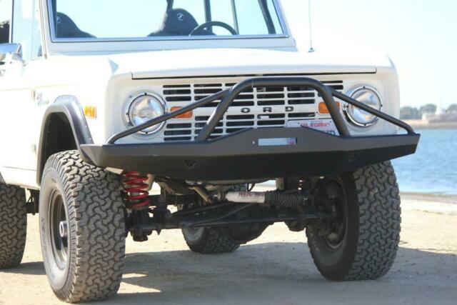 Ford Bronco 1972 image number 14