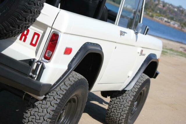 Ford Bronco 1972 image number 23