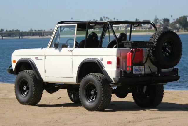 Ford Bronco 1972 image number 32