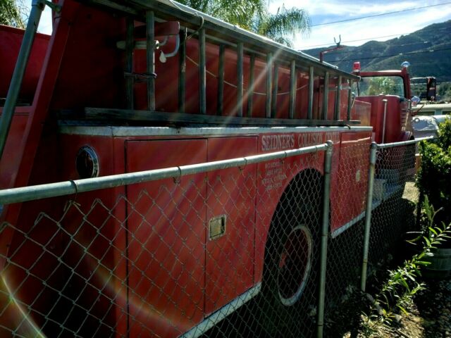 International P.E. Van Pelt Fire Truck 1960 image number 14