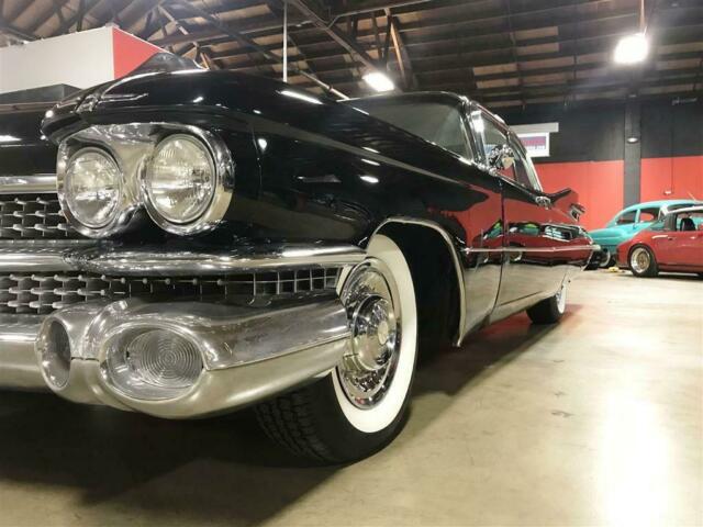 Cadillac DeVille 1959 image number 21