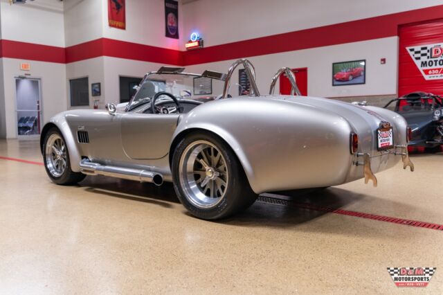 Superformance Cobra 1965 image number 2