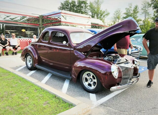 Ford BUSINESS COUPE 1940 image number 0