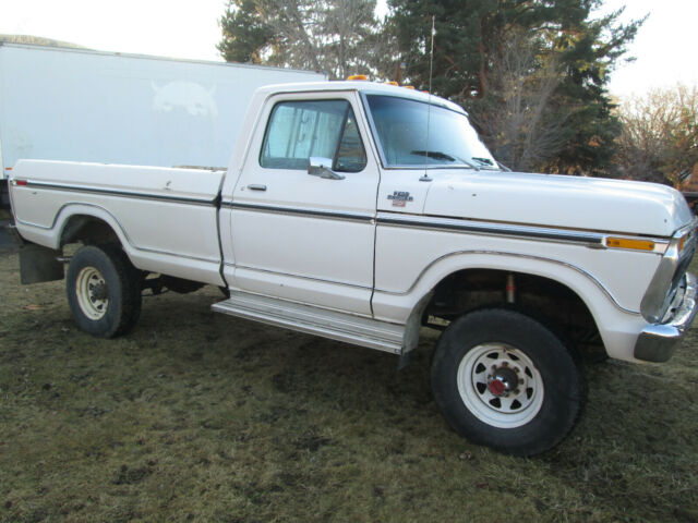 Ford F-250 1977 image number 2