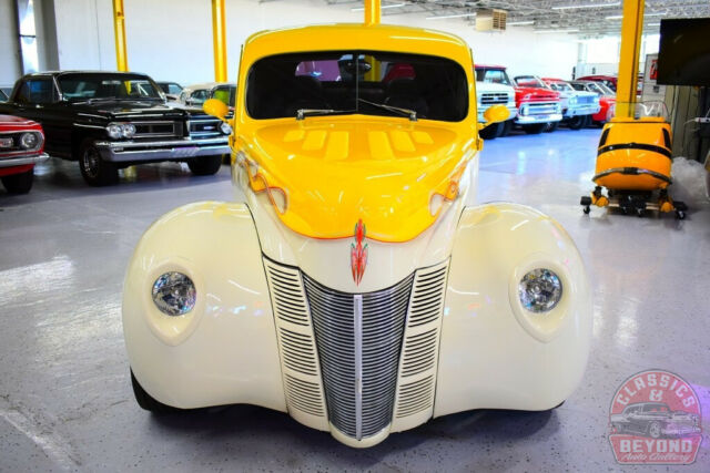 Ford Deluxe Coupe 1940 image number 16