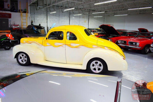 Ford Deluxe Coupe 1940 image number 27