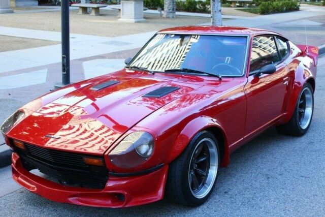 Datsun 240Z 1971 image number 1