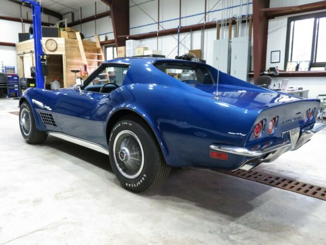 Chevrolet Corvette 1971 image number 3