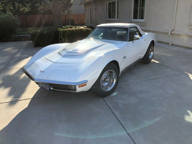 Chevrolet Corvette 1970 image number 17