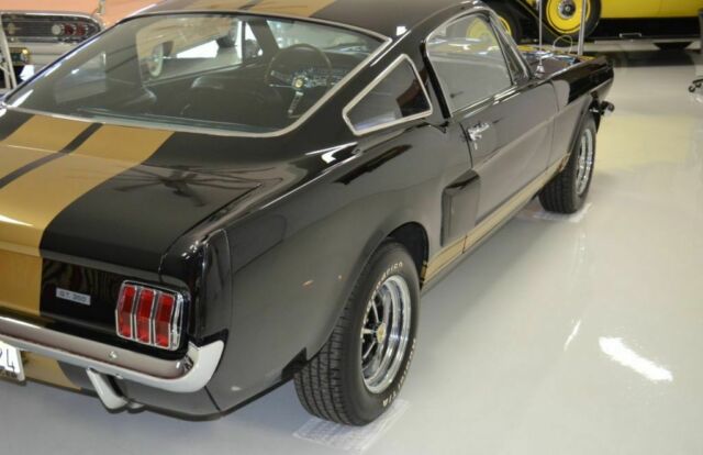 Ford Mustang K Code 4 Speed Fastback 1965 image number 22