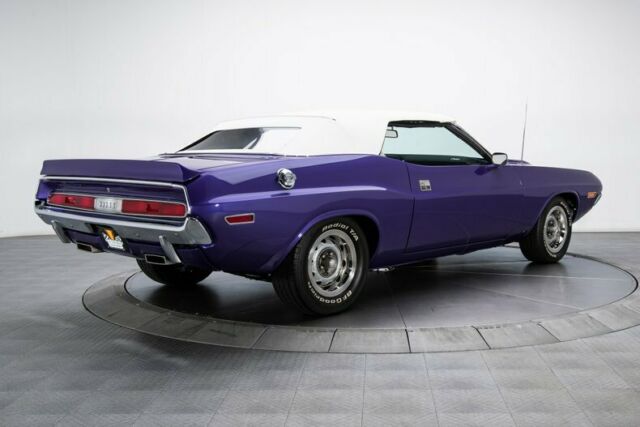 Dodge Challenger 1970 image number 32