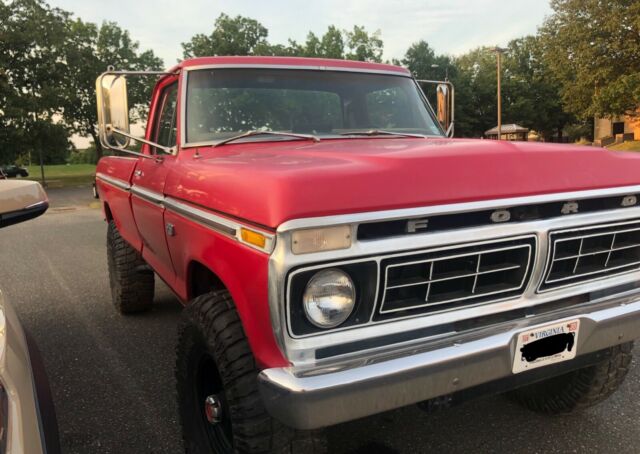 Ford F-250 1976 image number 2