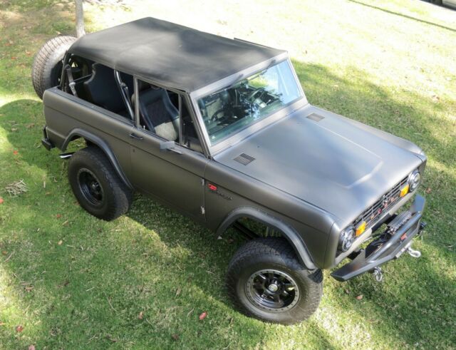 Ford Bronco 1974 image number 1