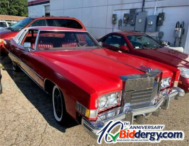 Cadillac DeVille 1974 image number 2