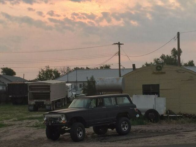 Jeep Wagoneer 1968 image number 10