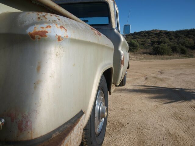 Chevrolet C-10 1962 image number 22