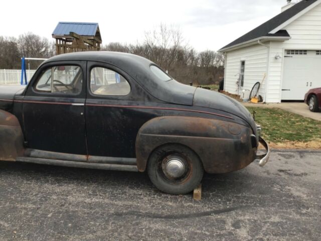 Ford Super Deluxe 1941 image number 26