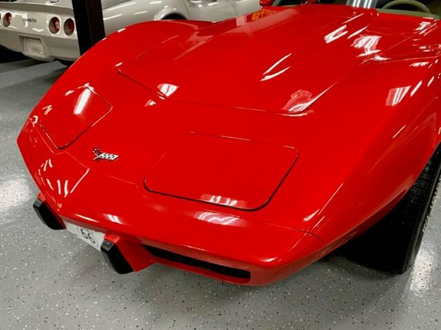 Chevrolet Corvette 1977 image number 13