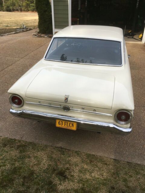 Ford Falcon 1963 image number 28