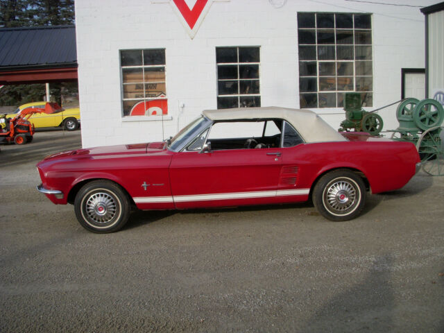 Ford Mustang 1967 image number 7