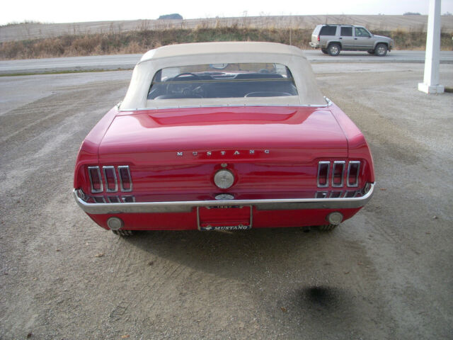 Ford Mustang 1967 image number 8