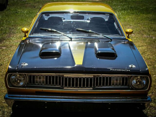 Plymouth Duster 1971 image number 36