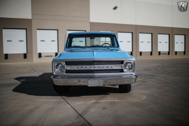 Chevrolet C-10 1969 image number 2