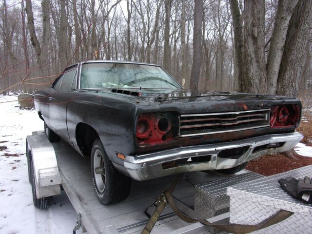 Plymouth Road Runner 1969 image number 0