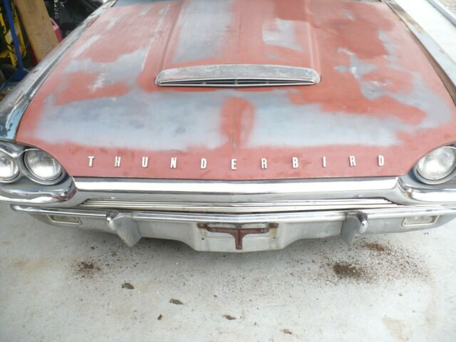 Ford Thunderbird 1964 image number 0