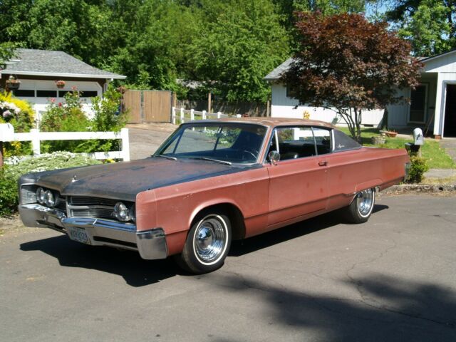 Chrysler 300 Series 1967 image number 7