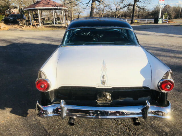 Ford Crown Victoria 1955 image number 27